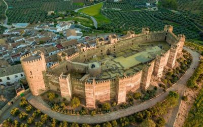 Los 12 castillos más espectaculares de Andalucía: desde fortalezas de ‘Juego de Tronos’ al alcázar mejor conservado de Europa
